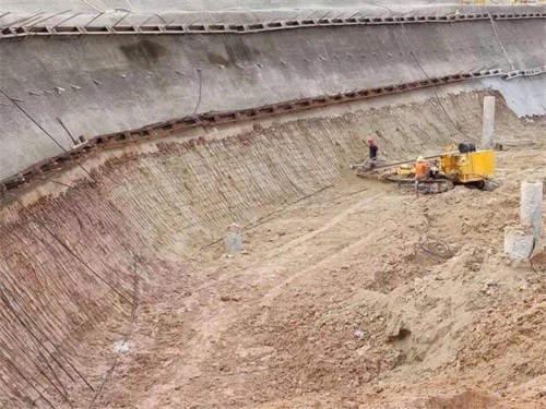 綦江基坑边坡加固